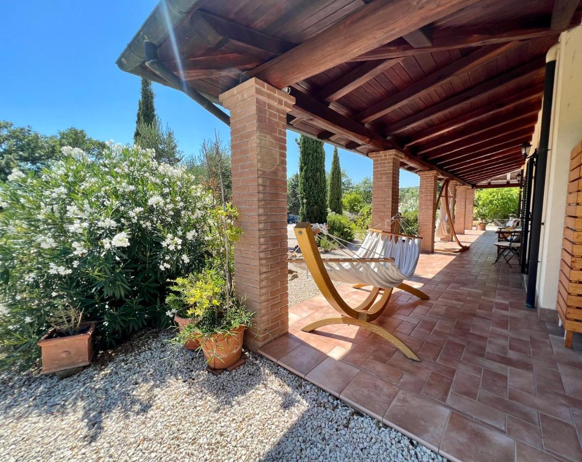 Bed and Breakfast Casale Terre Rosse Garden Saturnia Esterno foto