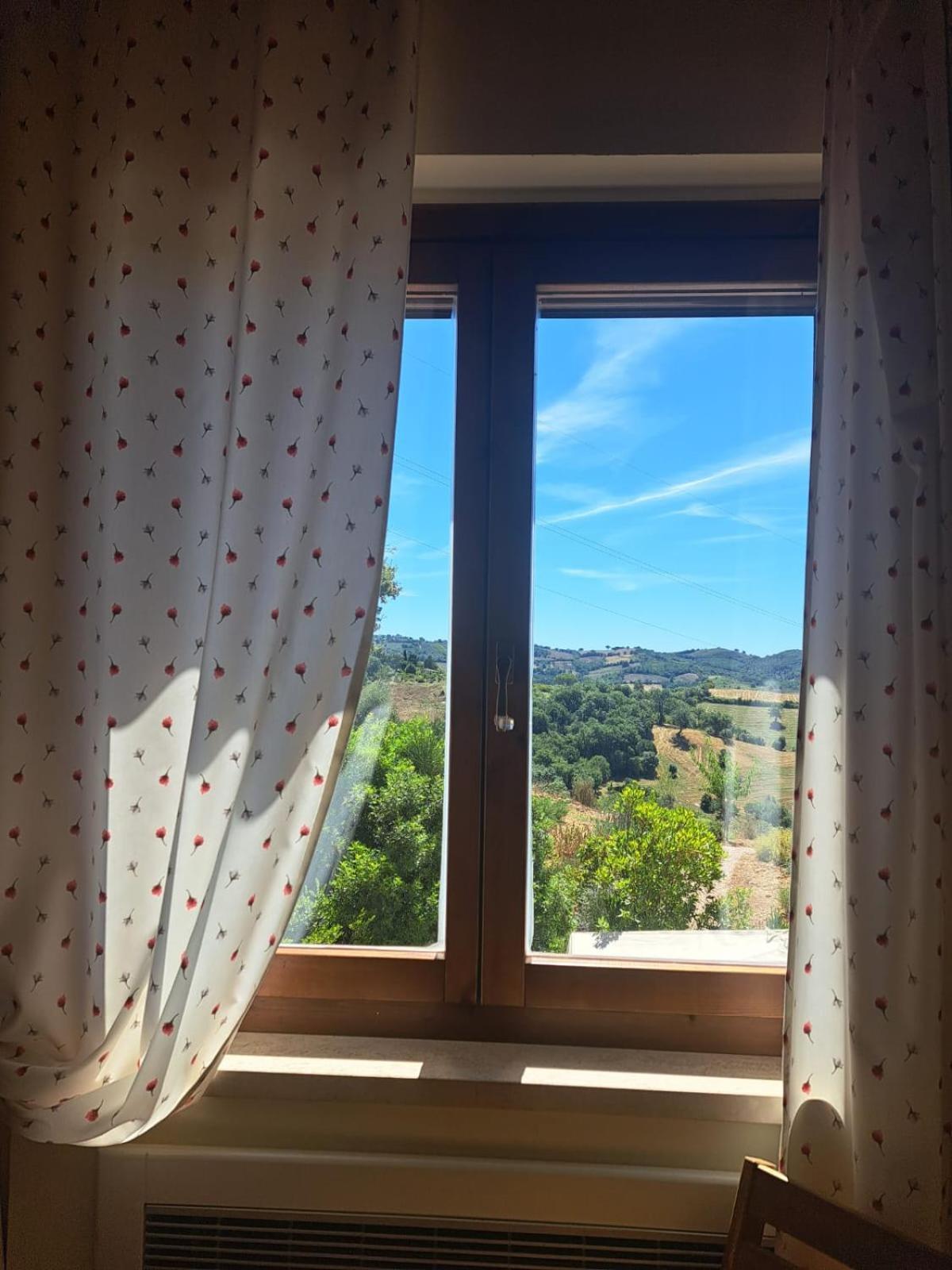 Bed and Breakfast Casale Terre Rosse Garden Saturnia Esterno foto